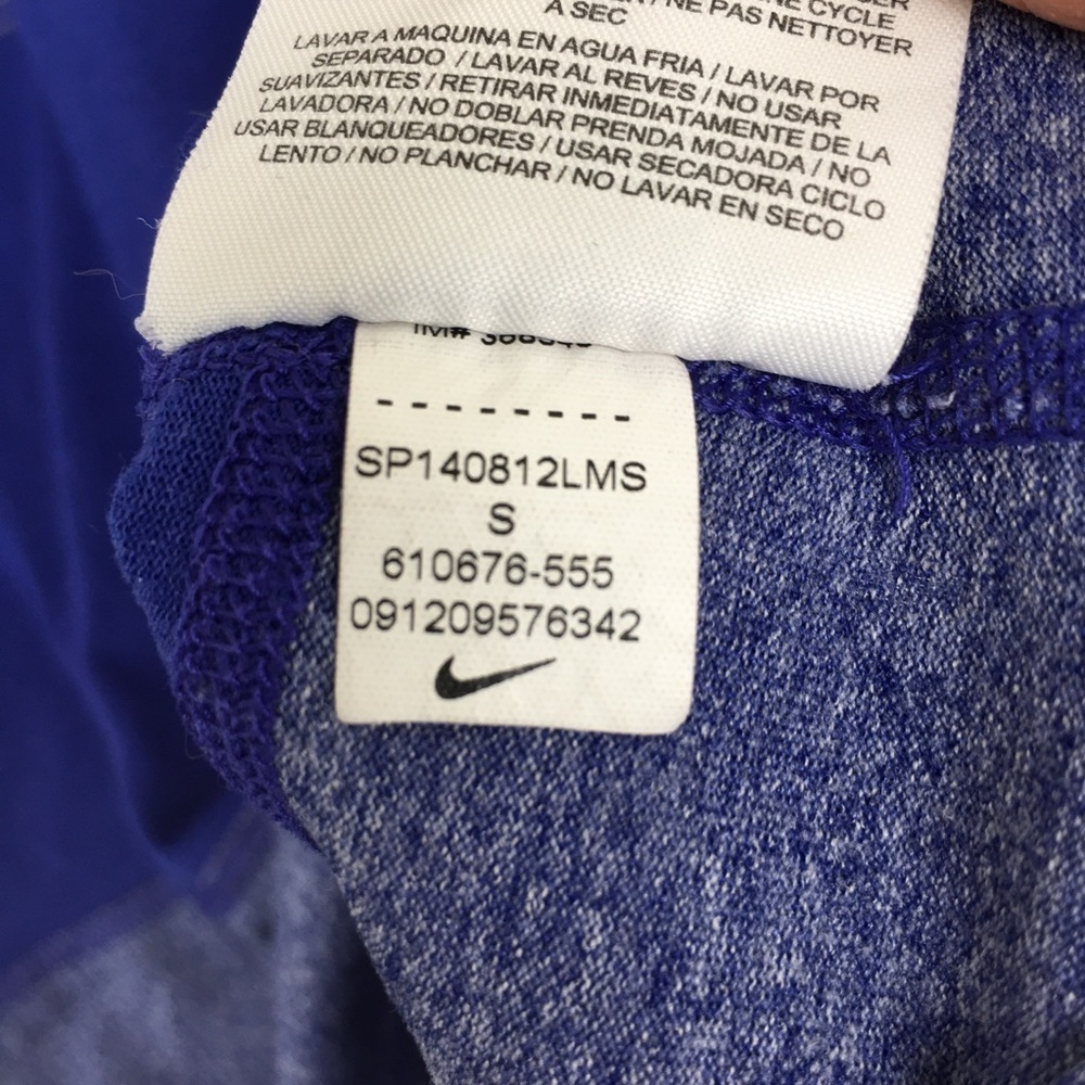 Nike Running Lightweight Hooded Shirt Long Sleeve Blue Strip Women’s Size Small - Picture 7 of 13